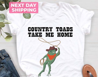 Cowboy Frog Tshirt, Funny Western Froggy Shirt, Cottagecore Froggy Tee, Animal Lover Shirt, Toad Shirt, Frog Lover shirt, Funny Shirt