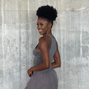 Camiseta de tirantes French Terry Racerback: Ropa de estar por casa suave de Tencel imagen 3