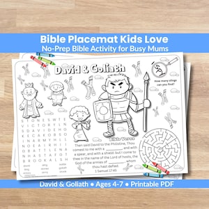 Puede incluir: Un mantel individual bíblico imprimible para niños con una ilustración en blanco y negro de David y Goliat. Incluye una sopa de letras, un laberinto y un versículo bíblico. Diseñado para niños de 4 a 7 años.