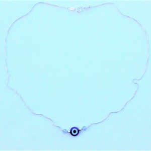 Single Evil Eye Silver Necklace afbeelding 2