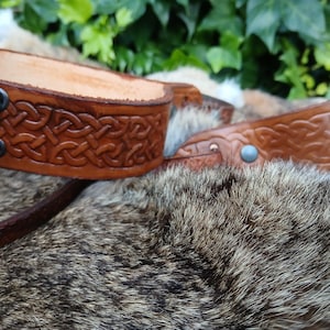 Viking Drinking Horn Shoulder Holder – Leather Horn Strap with Knot Pattern – LARP, Reenactment Gear image 4