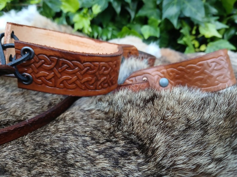Viking Drinking Horn Shoulder Holder – Leather Horn Strap with Knot Pattern – LARP, Reenactment Gear image 4