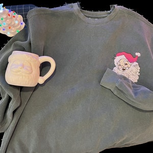 Christmas sweatshirt.