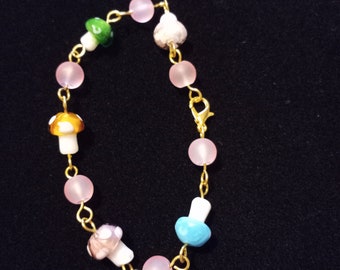 Pulseras hechas a mano con cuentas de hongos de vidrio