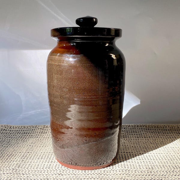 Large Mid-century Treacle Glaze Redware Storage Jar ~ Brown Stoneware Canister with Lid ~ Rustic Farmhouse Kitchen Crock