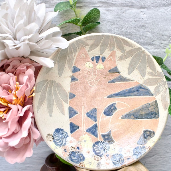 Vintage Irma Demianczuk Decorative Plate ~ Scottish Studio Pottery ~ Cat