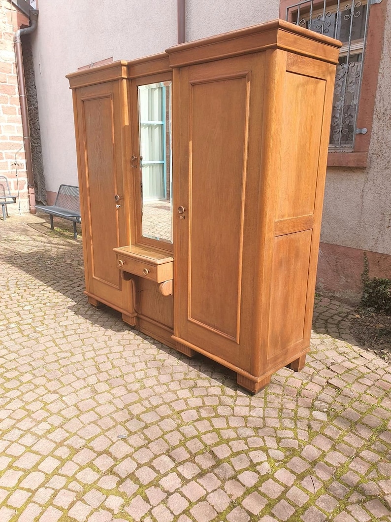 Kleiderschrank Schrank Wäscheschrank Antiquitäten Antikmöbel Massivholzmöbel kostenlose Lieferung und Montage Dielenschrank Antik Möbel Bild 1