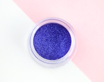 Sugar Plum Martini Metallic Pigment- Purple Loose Pigment | Intense Metallic Loose Pigment Eyeshadow | Christmas Gift for Makeup Lovers