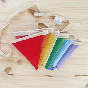 Ombré-Regenbogen-Mini-Wimpelkette | 12 Farben | Doppelseitig | Hochwertige Baumwolle | Kinderzimmerdeko | Geburtstagswimpelkette | Geschenk zur Geburt | Handgefertigt