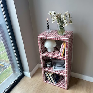 Tiled Book Shelf, Buky
