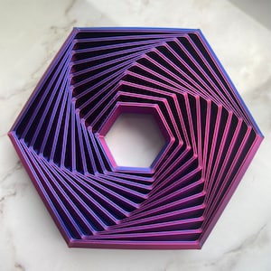 3D-Printed Hexagon Tornado Fidget: Stress Relief Desk Toy