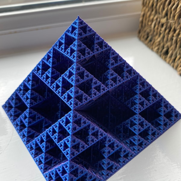 3D Printed Sierpinski Octahedron | Fractal Pyramid | The Octahedron Flake | Math Sculpture | Home Gift | Desk Art