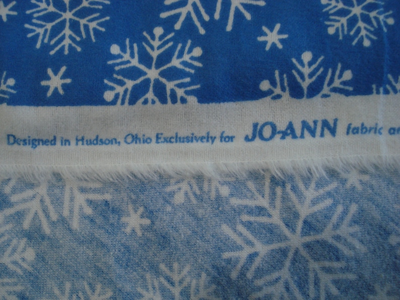 100 Cotton Flannel/snowflakes on Blue Background/joann Fabrics/hudson