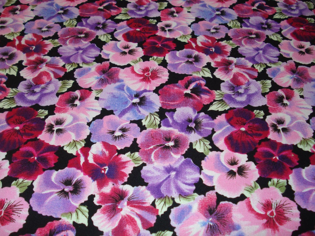 Viola Print Fabric/vintage/high Fashion Fabrics/one Yard - Etsy