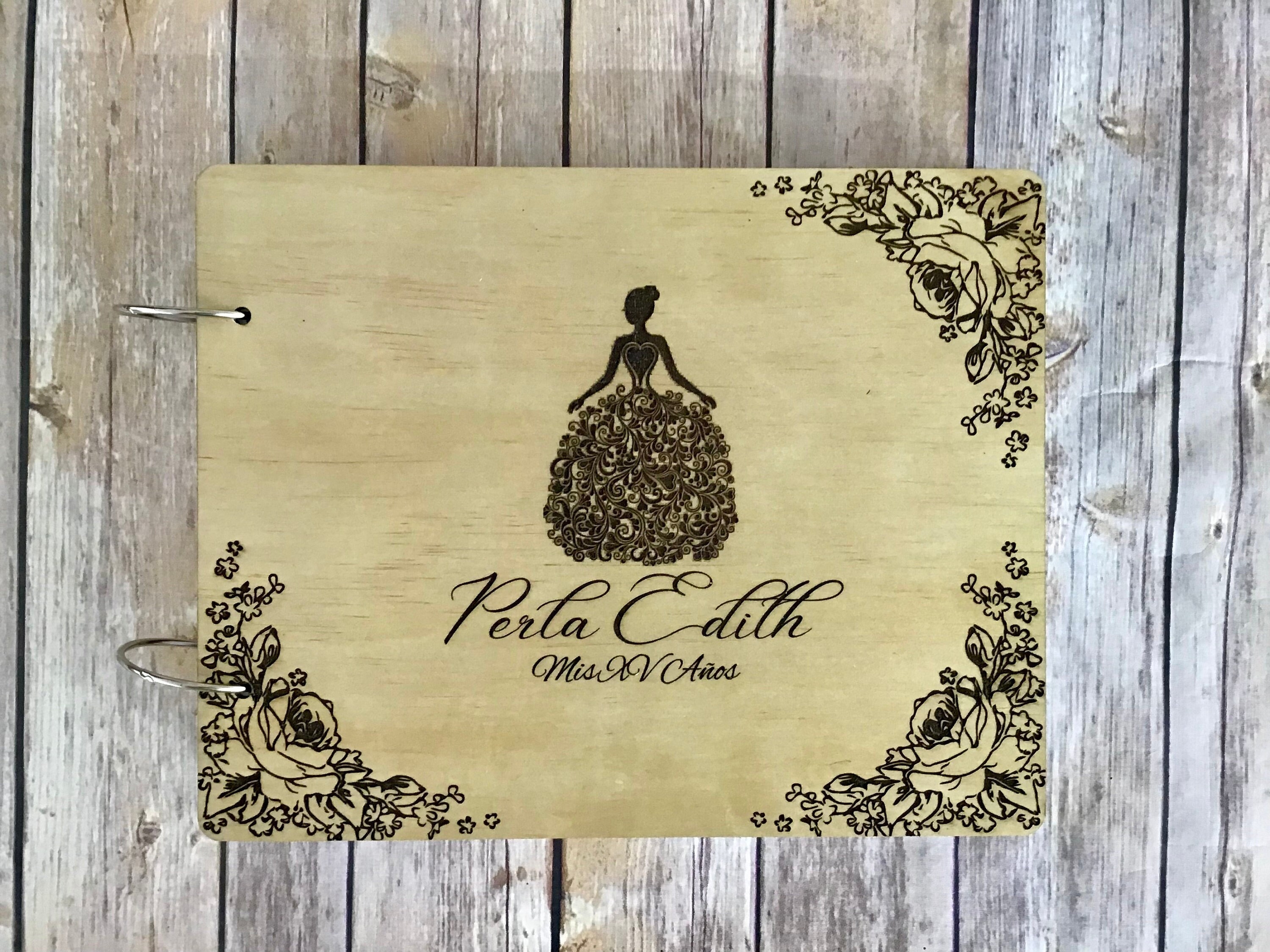 工場直売 Personalized Album, Signature Dress Quinceañera - Book ミュージシャン