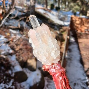 Baguette magique de cristal, magie de sorcellerie, baguette romantique d’amour avec quartz rose, quartz de cristal, pierre de lune, baguettes pour les rituels et les cérémonies