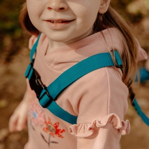 MiniMax, the walking harness that grow with your child image 3