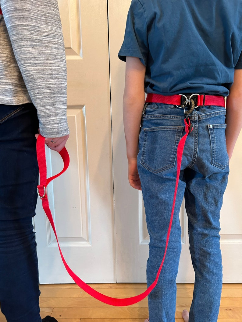 2gether belt, the new way to stay together. For Autism, ADHD, special needs, elopement. Waist walking harness image 3