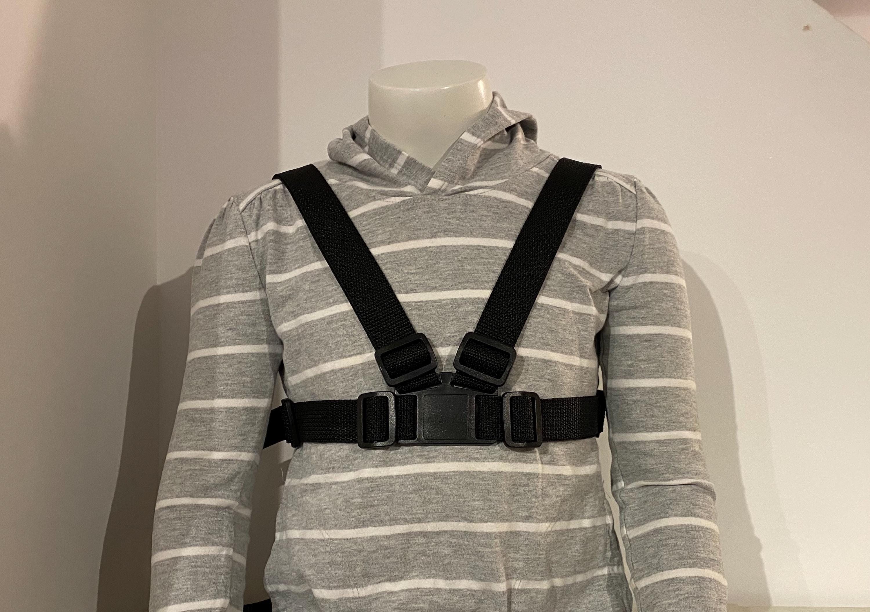 Black Securemax Walking Harness for Older Children With Quick Grab