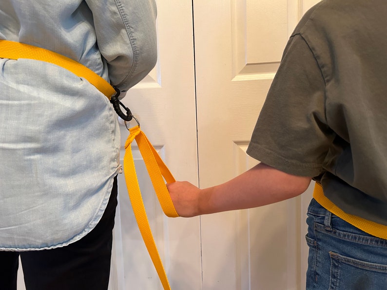 2gether belt, the new way to stay together. For Autism, ADHD, special needs, elopement. Waist walking harness image 8