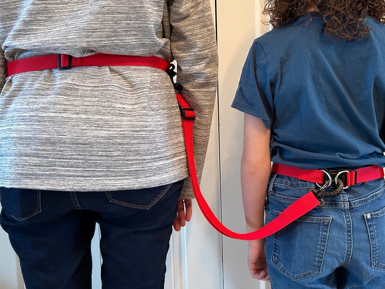 2gether belt, the new way to stay together. For Autism, ADHD, special needs, elopement. Waist walking harness image 1