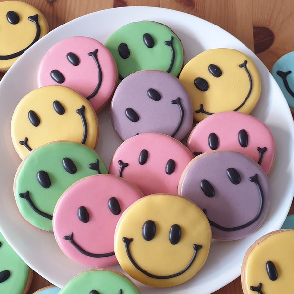 Smiley Biscuits,  Party favours