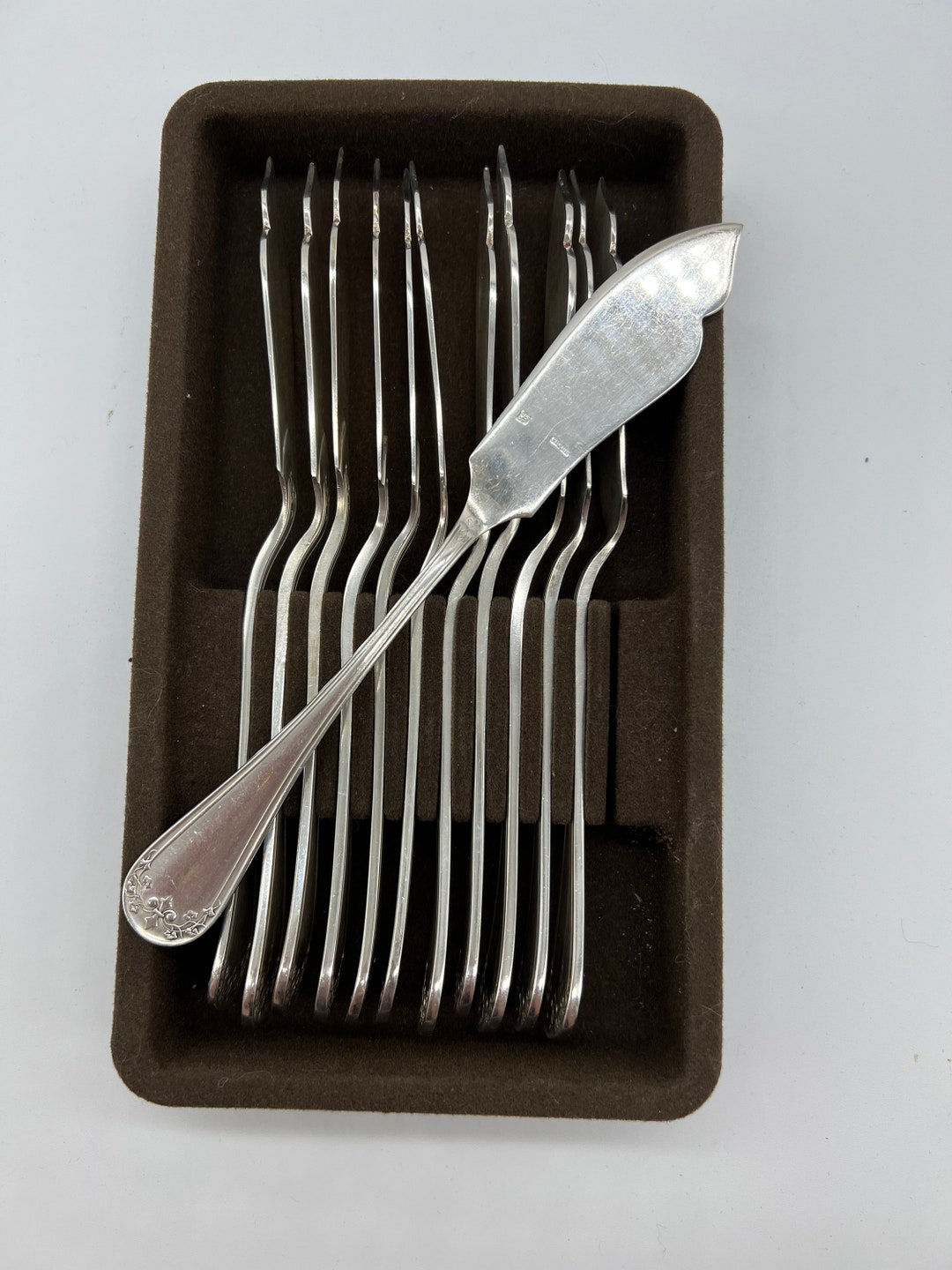 Important Set de couvert à poisson en métal argenté Ercuis- Art Déco - Réf 04