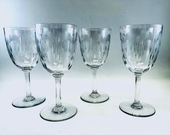 4 glasses of Baccarat crystal wine model Molière