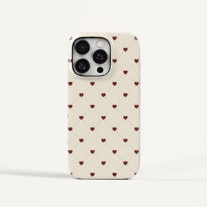 Custodia a forma di cuore con griglia color crema – Cover per telefono minimalista e dolce con cuori rossi, compatibile con iPhone, Pixel e Samsung Galaxy.
