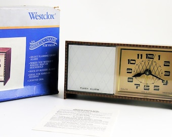 New-in-Box 1975 Westclox "Moonbeam" - ELECTRIC alarm clock, made in the USA!!