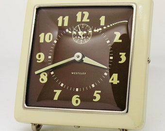 Refurbished 1956 "Spur" alarm clock, made in the USA!!
