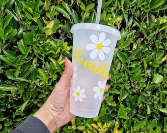 Personalized Daisy Reusable Cup, Iced coffee cup, Cold Cup, Garden Party Supplies, Summer Glassware