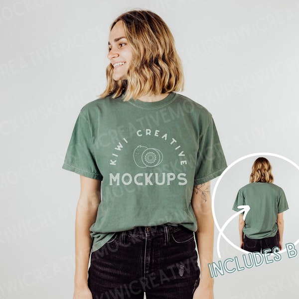 Comfort Colors 1717 Light Green Mockup, Boho T-shirt Mockup, Women's Modeled Mock, Cute Shirt Mockups, Blank Mock-Up Shirt, Oversized Baggy