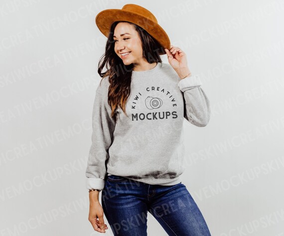 Gildan sweatshirt womens new arrivals