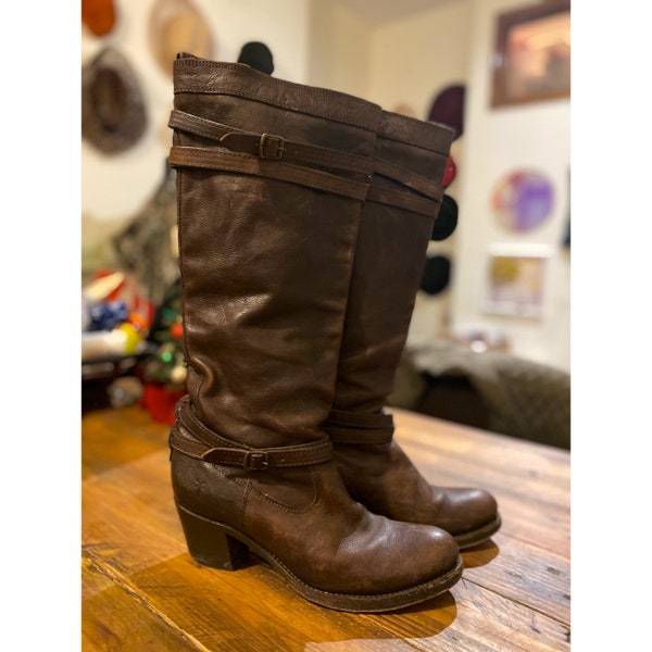 Gorgeous chocolate brown Frye leather boots with buckles