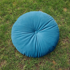 Custom Velvet Round Floor Cushion: Handmade Plush Pouf Pillow