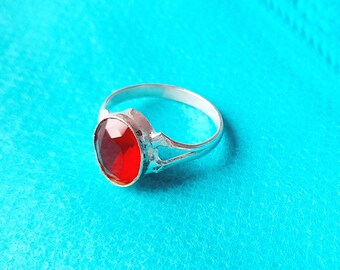 Ruby Solitaire Ring in Brass with Platinum Plating