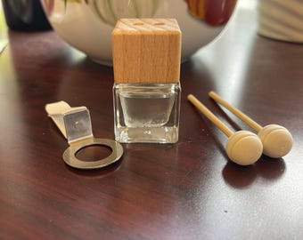 Glass Jar Car Diffuser with Wooden Cap