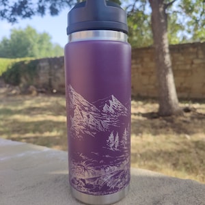 Personalized Engraved Yeti 26oz Bottle 360 Mountain Stream