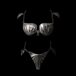 Conjunto de cadena de armadura de metal estriado Lucidus