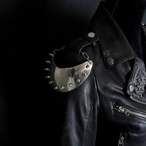 Shoulder Pauldrons Armour Accessories Half Moon Shape