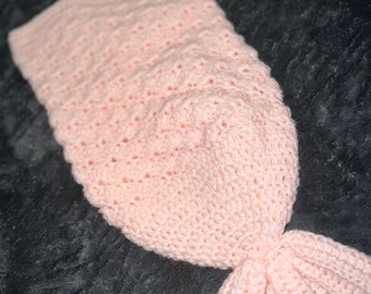 Crochet bébé queue de sirène