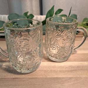 Retro Glass Fantasia Mug by Princess House