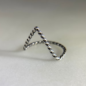Silver chevron ring, Textured Silver Ring, One of a kind ring! V Shaped Ring, Curved Wedding Band