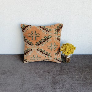 Authentic Kilim Pillow , Handmade Rug Pillow 16x16 Turkish Kilim Pillow Cover, Vintage Kilim Pillow Cover , Kilim Cushion , Bohemian Pillow