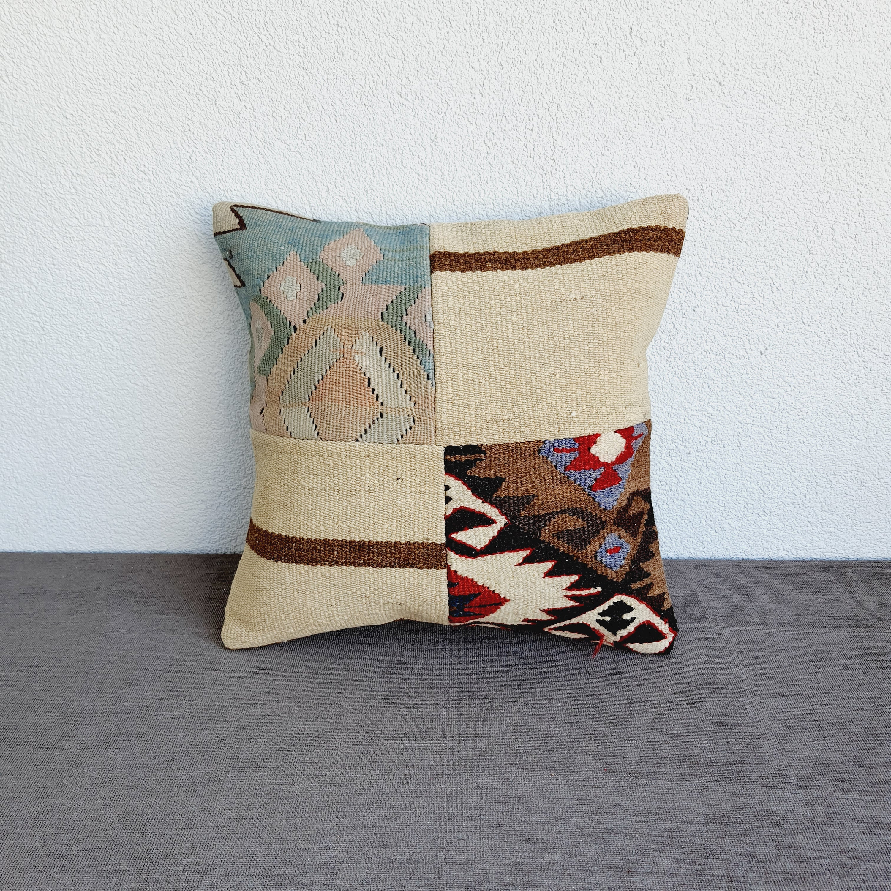 トルコクッション　ヴィンテージパッチワーク ヴィンテージキリムパッチワーク枕カバー：トルコ風クッション、16x16