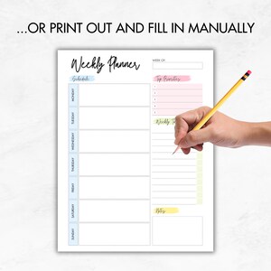 Op de afbeelding: Een weekplanner met een roze en blauwe aquarelontwerp. De planner heeft secties voor schema, topprioriteiten, wekelijkse taken en notities. De planner is gedrukt op wit papier.
