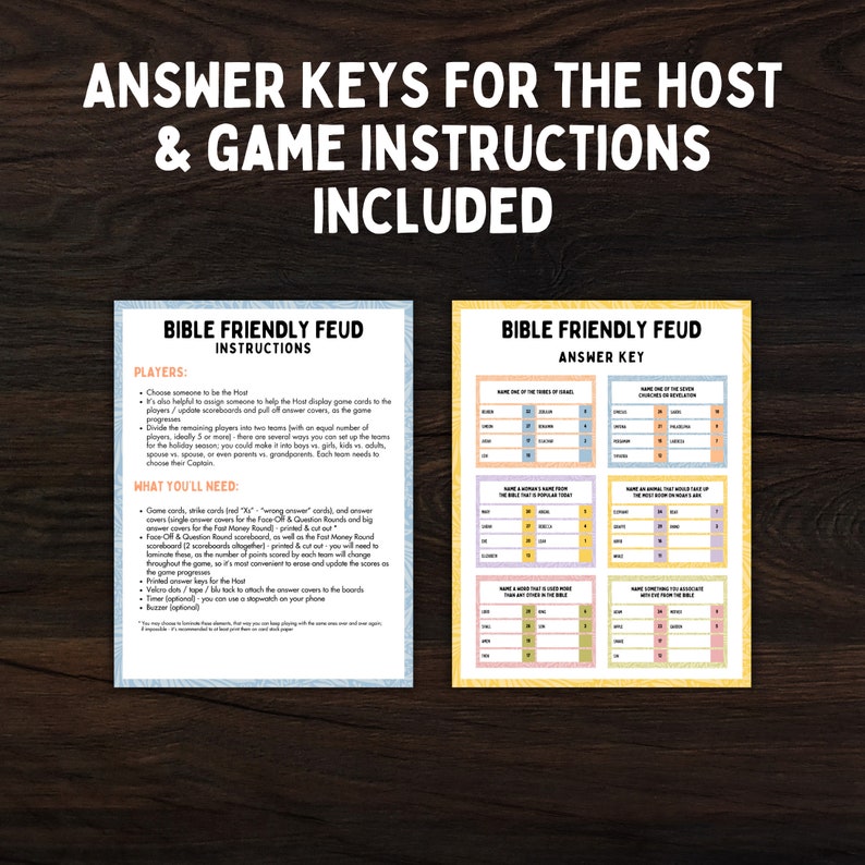 Op de afbeelding: Twee printbare spelkaarten met instructies voor een Bijbels spel genaamd "Bible Friendly Feud". Het spel bevat antwoordkaarten en instructies voor de gastheer. De kaarten zijn in een lichtbruin, roze en blauw kleurenschema.