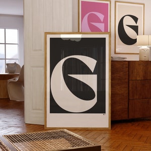 carteles iniciales de letras imprimibles, arte de pared con monograma, impresión de arte inicial de letra G, conjunto de 3 impresiones en la decoración de la pared del hogar, arte neutro y colorido