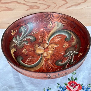 Wooden Norwegian Rosemaling Bowl / Made in Norway